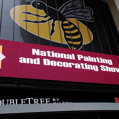 DAVID JOHNSTONE AND CHRIS TRICKEY, CEO OF SAPCA, MEET AT THE 2021 NATIONAL PAINTING AND DECORATING SHOW